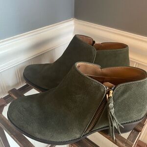 Vionic Women’s Olive Suede Ankle Booties with Side Tassel Zipper